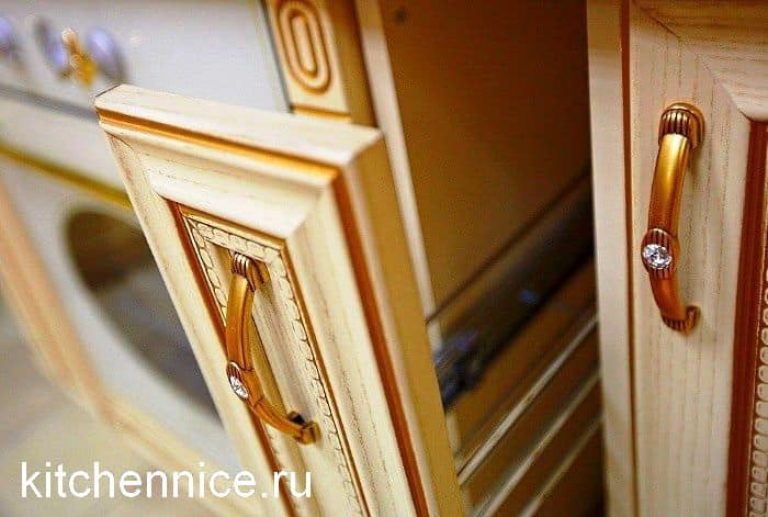 Чем обклеить фасады мдф на кухне. Как модернизировать старый кухонный гарнитур