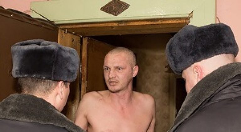 Как избавиться от соседей алкоголиков и методы борьбы с ними. Как законно выселить соседа алкоголика из дома